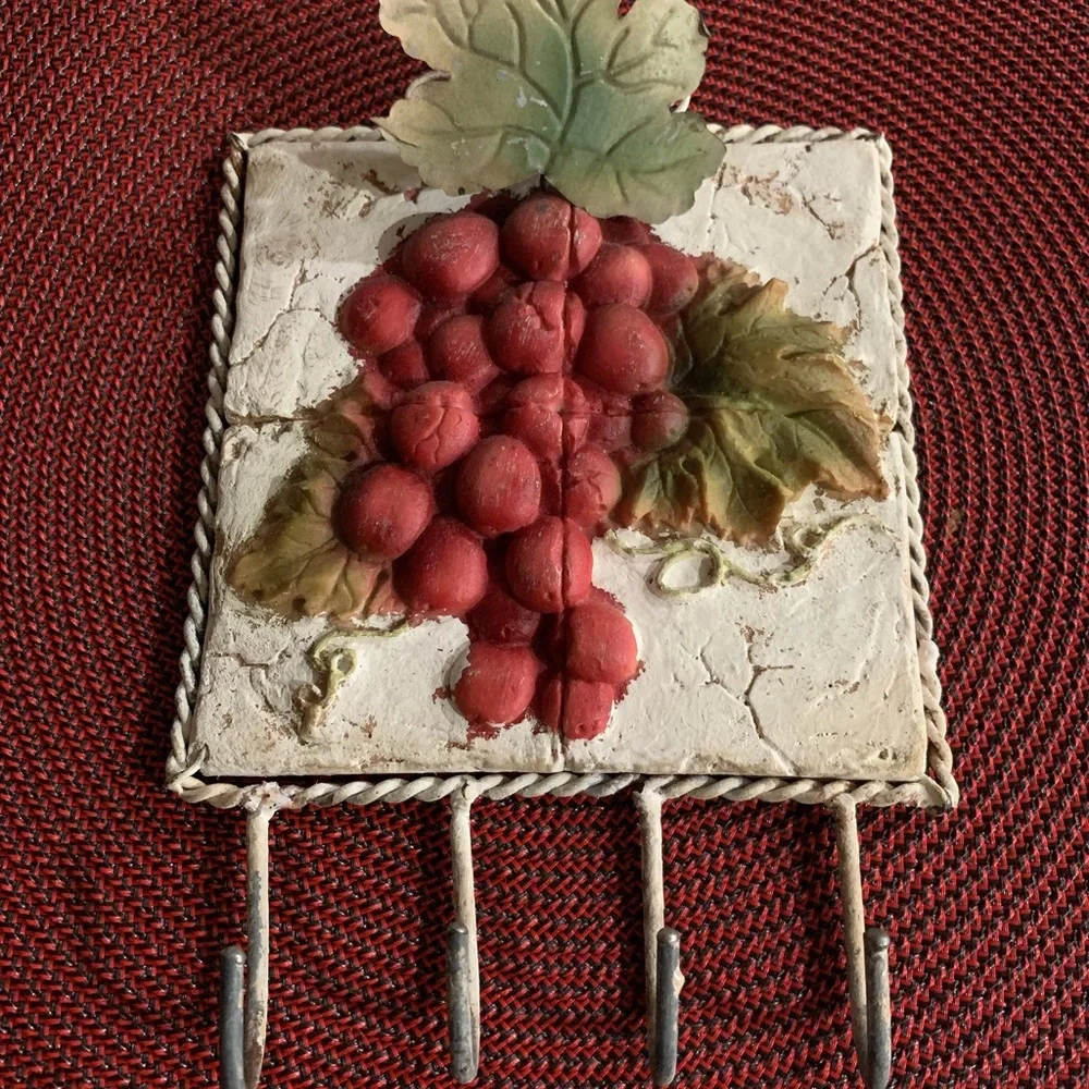 Keys Hooks Wall Hanging Grapes